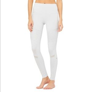 Alo Yoga Motto Leggings - Medium